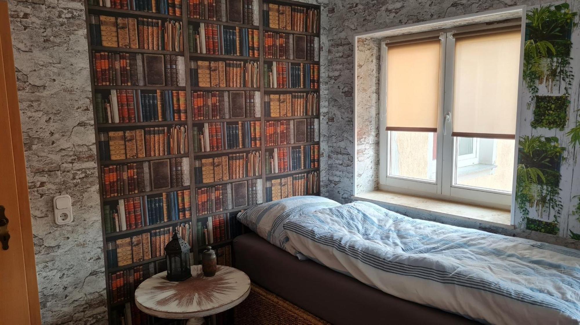 Ferienwohnung Mit Individueller Ausstattung - Jedes Zimmer Ist Anders Erfurt Buitenkant foto