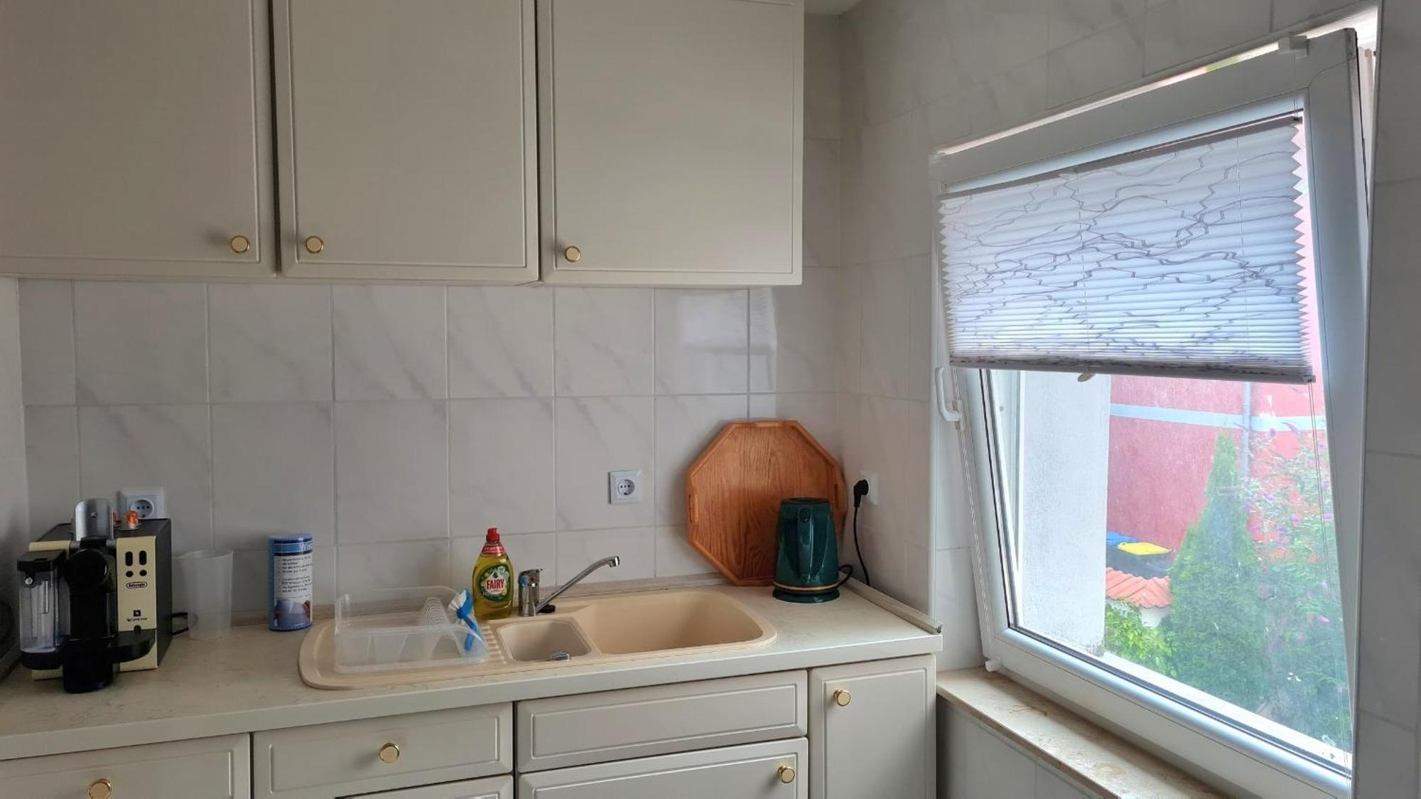 Ferienwohnung Mit Individueller Ausstattung - Jedes Zimmer Ist Anders Erfurt Buitenkant foto